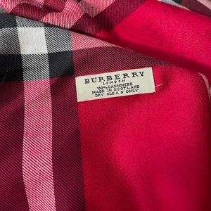 Burberry fine cashmere scarf large